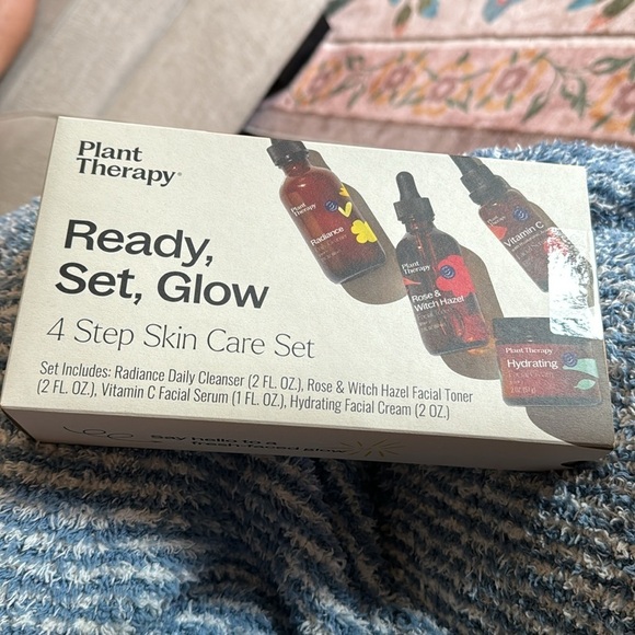 Plant Therapy Ready, Set, Glow 4 Step Skin Care Set - Picture 6 of 8